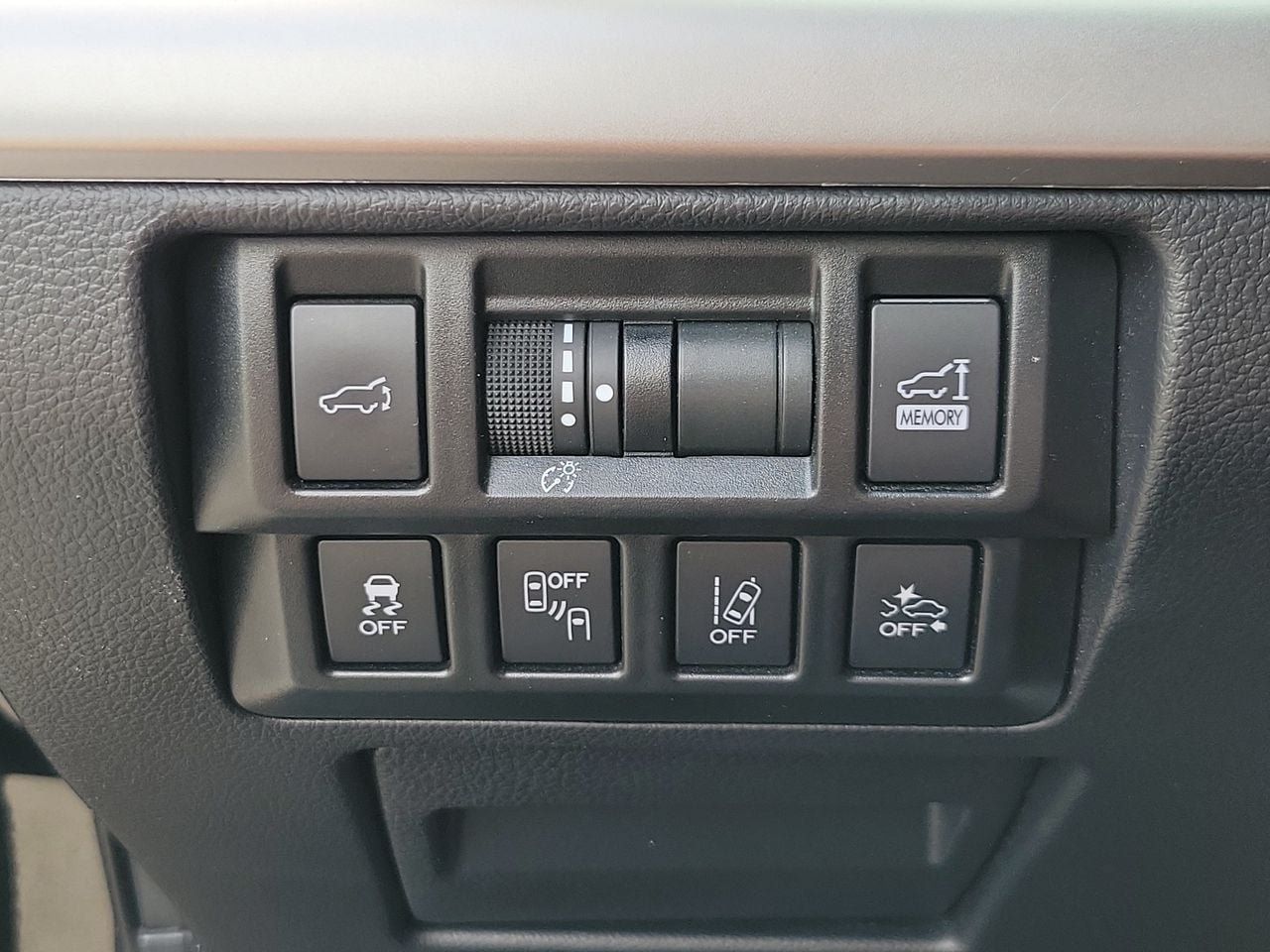 Used 2019 Subaru Outback 3.6R Touring AWD/4WD image 32
