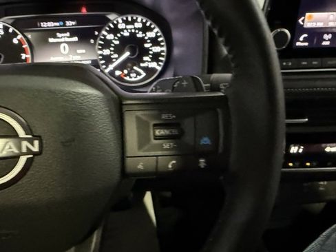 Certified 2025 Nissan Rogue SV image 16