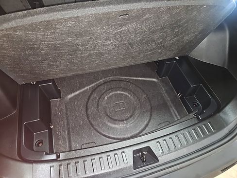 Used 2025 Chevrolet Equinox RS w/ Convenience Package III image 29