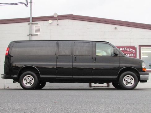 Used 2016 Chevrolet Express 3500 LT w/ LT Preferred Equipment Group image 9