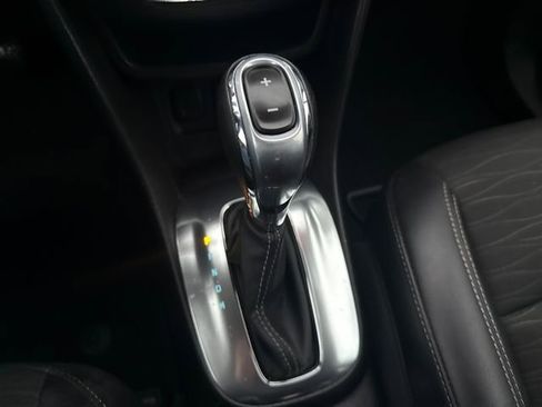 Used 2015 Buick Encore Base image 31