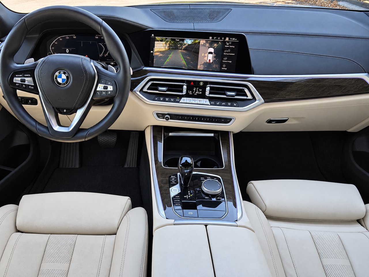 Used 2022 BMW X5 xDrive40i w/ Premium Package AWD/4WD image 28
