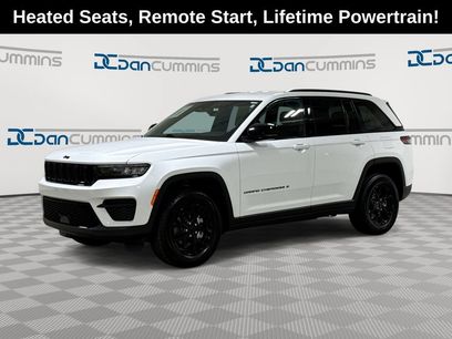 Used 2025 Jeep Grand Cherokee Altitude