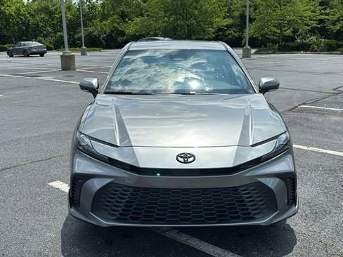 New 2026 Toyota Camry SE w/ Convenience Package FWD image 8