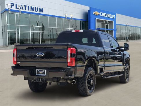Used 2024 Ford F350 XLT w/ XLT Premium Package AWD/4WD image 5
