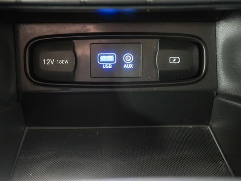 Used 2020 Hyundai Santa Fe SEL image 33