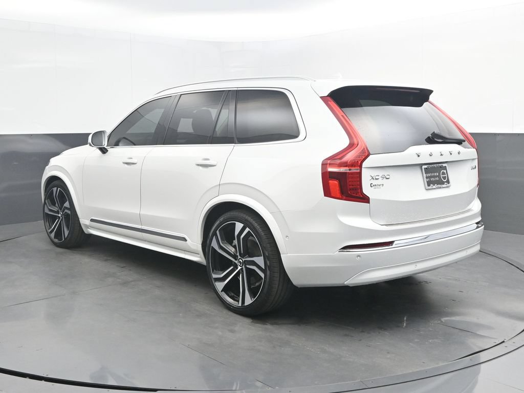 Certified 2024 Volvo XC90 B6 Ultimate w/ Lounge Package AWD/4WD image 3