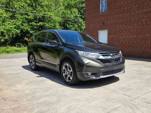 Used 2018 Honda CR-V EX image 3
