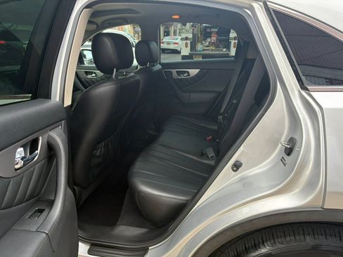 Used 2013 INFINITI FX37 AWD w/ Premium Pkg image 12