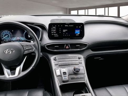 Used 2023 Hyundai Santa Fe SEL w/ Premium Package image 9