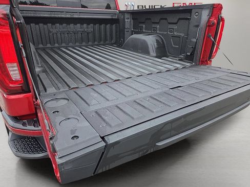 Used 2023 GMC Sierra 1500 Denali AWD/4WD image 17