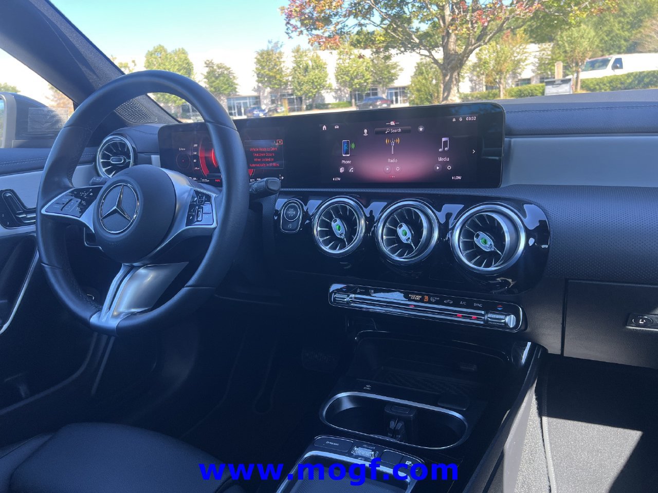 Used 2025 Mercedes-Benz CLA 250 4MATIC image 6