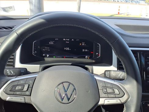 Used 2022 Volkswagen Atlas SE image 17