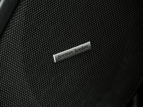 Used 2023 Subaru Forester Sport image 10