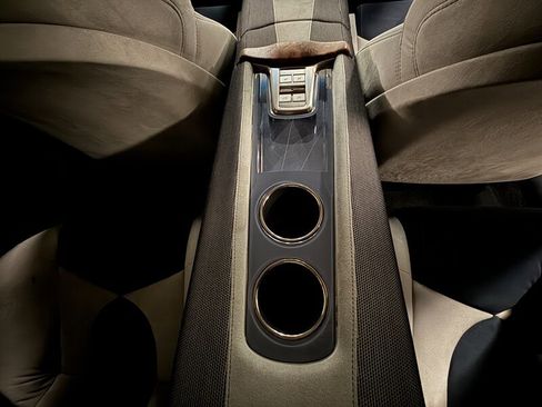 Used 2012 Fisker Karma EcoChic image 16