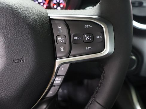 New 2026 RAM 1500 4x4 Crew Cab image 26