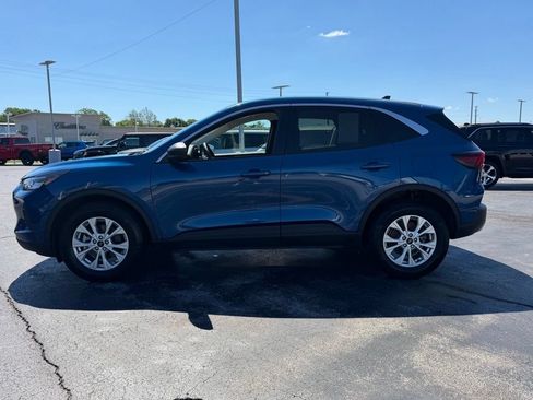 Used 2023 Ford Escape Active AWD/4WD image 6