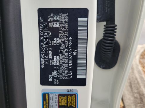 Used 2025 Kia Seltos S FWD image 31