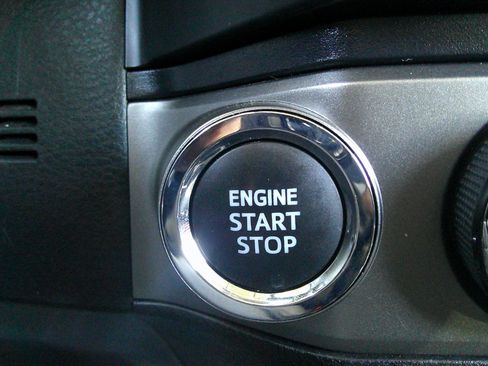 Used 2023 Toyota Tacoma SR5 image 24