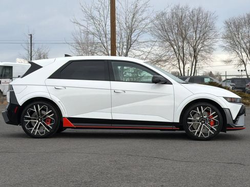 Used 2025 Hyundai Ioniq 5 N image 8