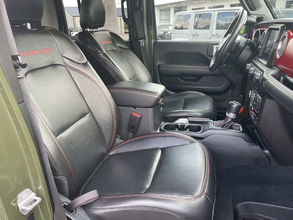 Used 2022 Jeep Gladiator Rubicon w/ LED Lighting Group AWD/4WD image 30