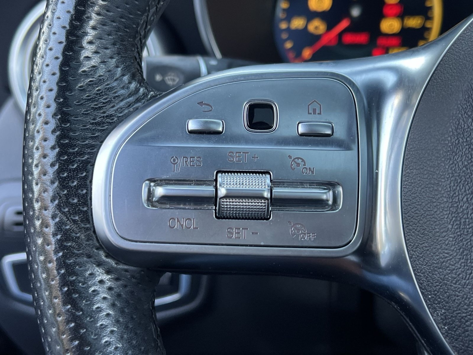 Certified 2021 Mercedes-Benz GLC 300 4MATIC Coupe image 35