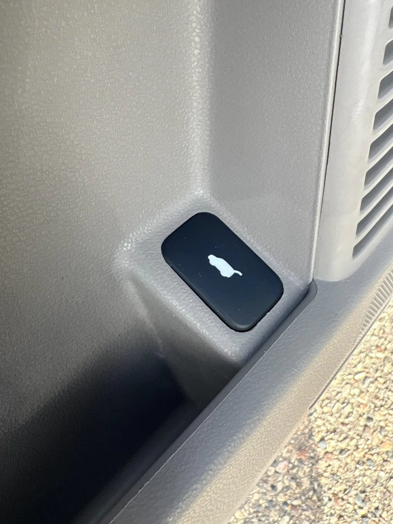 Used 2011 Honda Pilot EX-L image 11