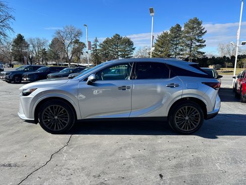 Used 2025 Lexus RX 350 Premium image 11
