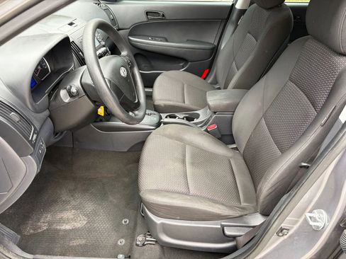 Used 2012 Hyundai Elantra GLS image 13