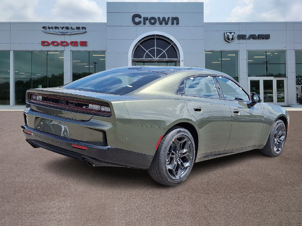 New 2026 Dodge Charger R/T w/ Driver Convenience Group AWD/4WD image 4