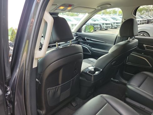 Certified 2024 Kia Telluride S AWD/4WD image 16