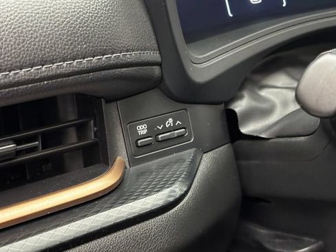 Used 2024 Toyota Grand Highlander AWD Hybrid image 20