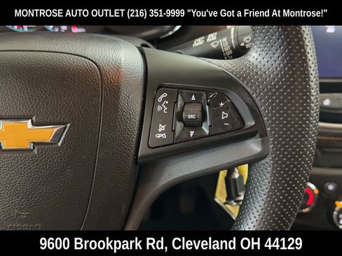 Used 2021 Chevrolet Trax LT image 18