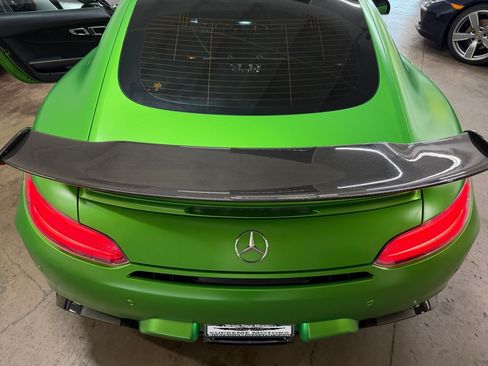 Used 2018 Mercedes-Benz AMG GT R image 24