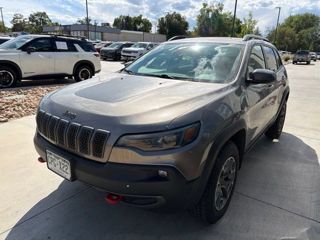 Used 2020 Jeep Cherokee Trailhawk w/ Cold Weather Group AWD/4WD image 2