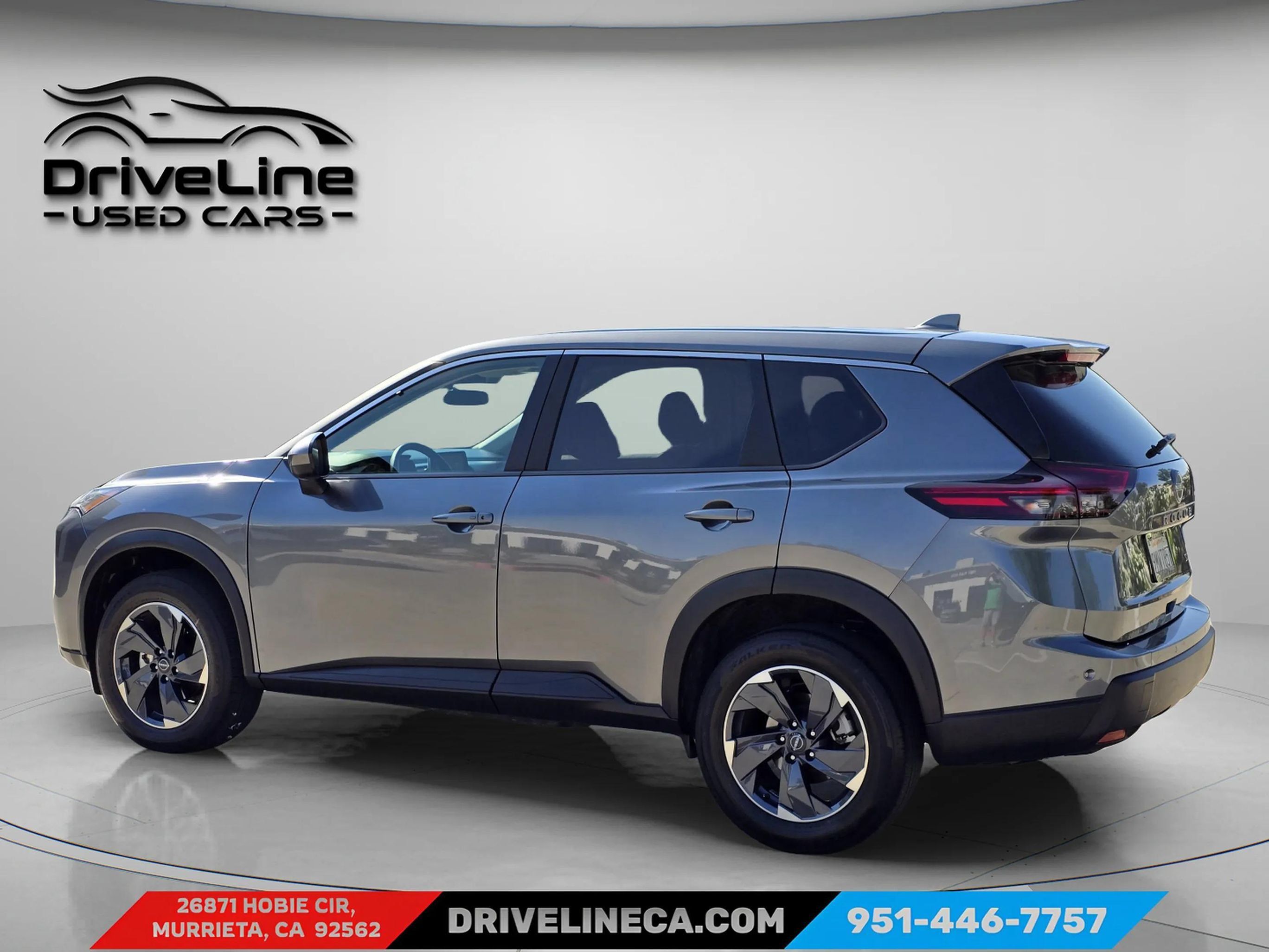 Used 2024 Nissan Rogue SV FWD image 13