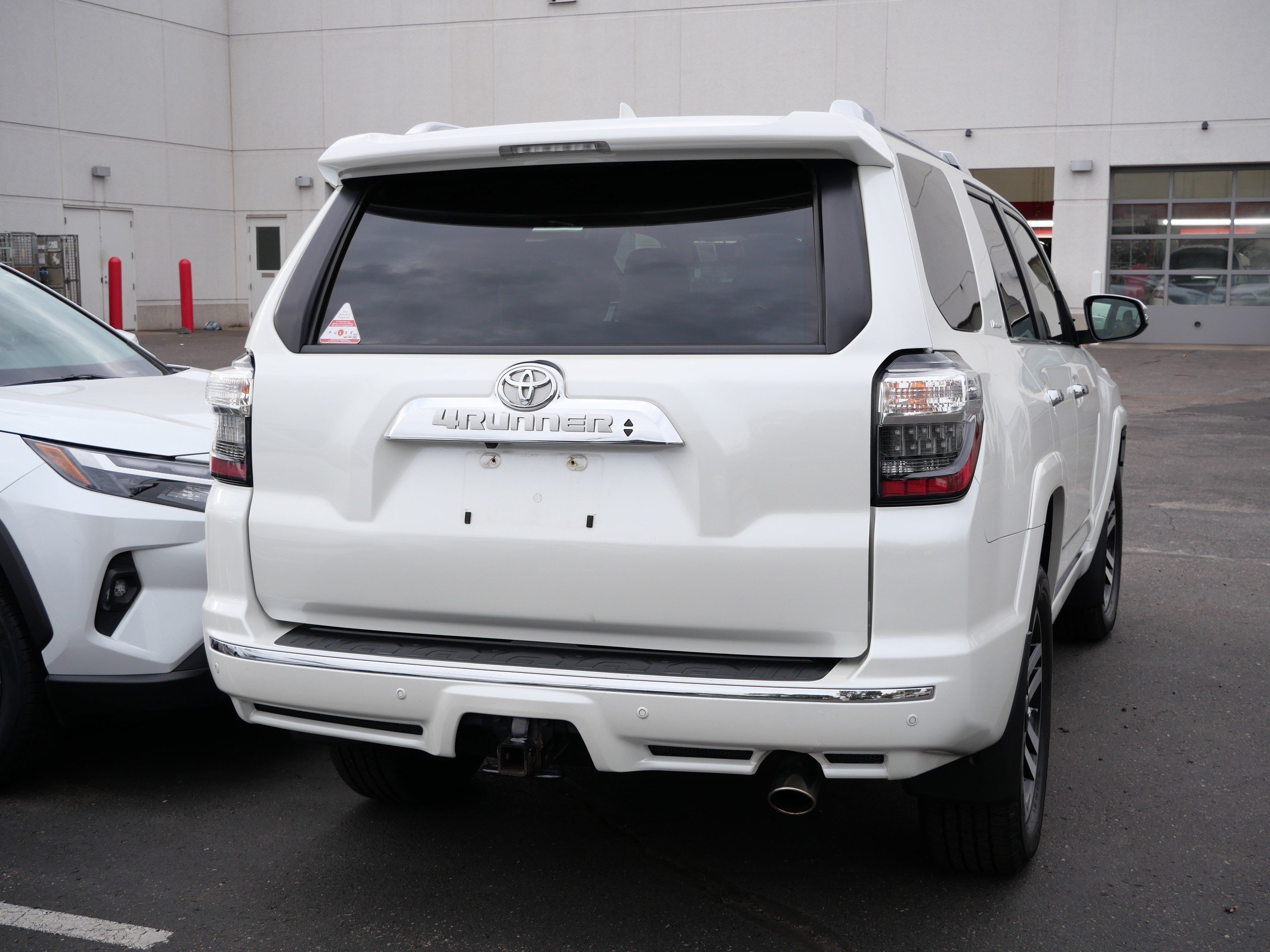 Certified 2021 Toyota 4Runner Limited AWD/4WD image 8