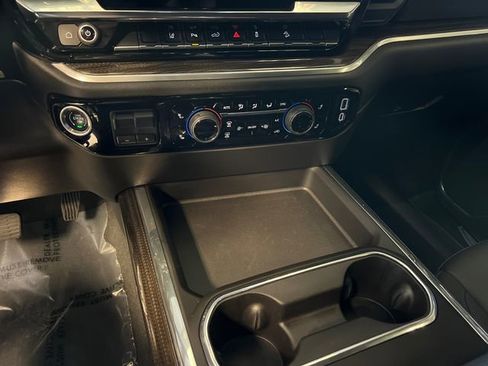 Used 2025 Chevrolet Silverado 2500 LT w/ Trail Boss Package image 27