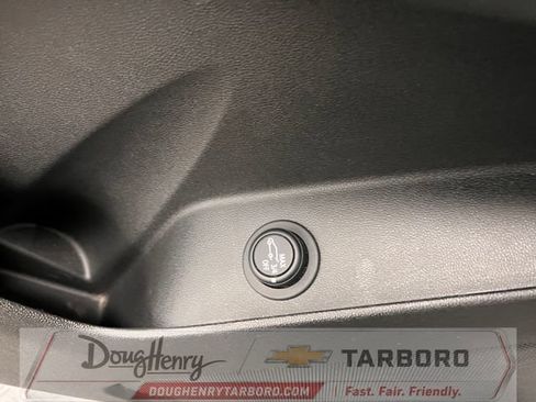 Used 2022 Chevrolet Equinox LT FWD image 27