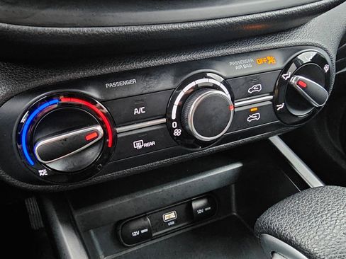 Used 2023 Kia Soul LX w/ Option Group 015 image 33