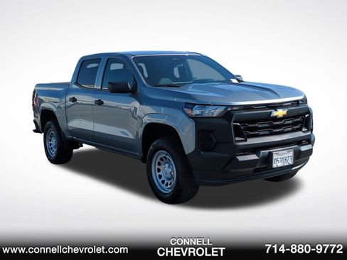 Used 2024 Chevrolet Colorado W/T w/ WT Convenience Package image 3