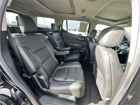 Used 2018 GMC Acadia SLT image 24