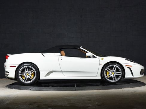 Used 2006 Ferrari F430 Spider image 2