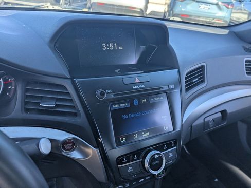 Used 2016 Acura ILX image 23