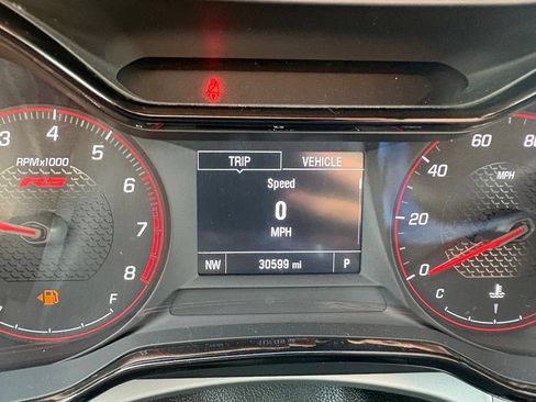 Used 2024 Chevrolet Trax RS w/ Driver Confidence Package FWD image 19