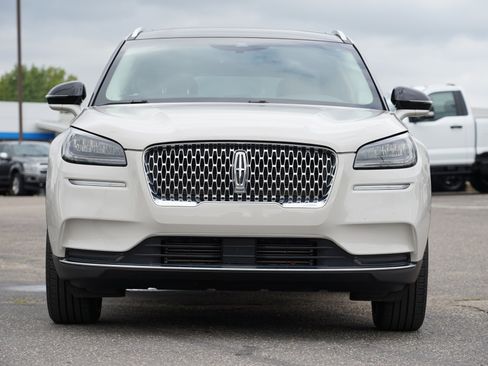 Used 2022 Lincoln Corsair Reserve w/ Elements Package image 9