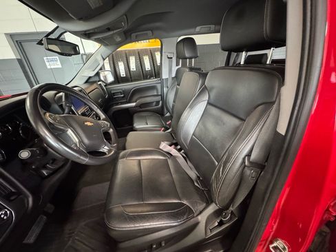 Used 2018 Chevrolet Silverado 1500 LT w/ All Star Edition AWD/4WD image 18