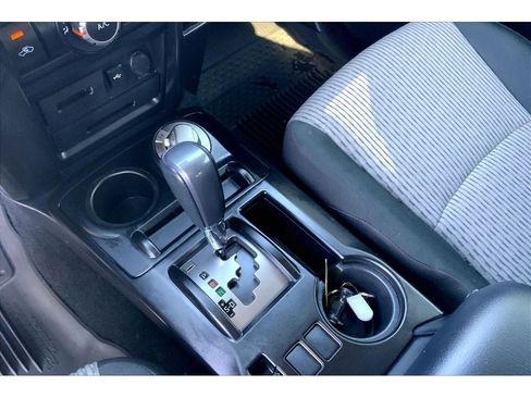 Used 2024 Toyota 4Runner SR5 AWD/4WD image 19