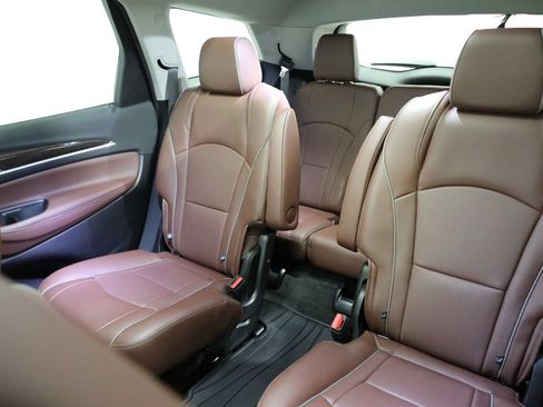 Certified 2020 Buick Enclave Avenir w/ Avenir Technology Package AWD/4WD image 14