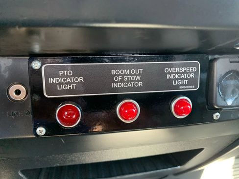 Used 2019 Ford F550 2WD Regular Cab Super Duty image 16